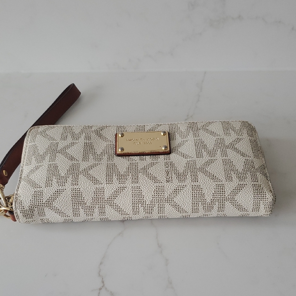 Michael Kors Cream and Brown Logo Wristlet